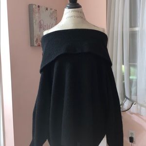 H&M off the shoulder sweater